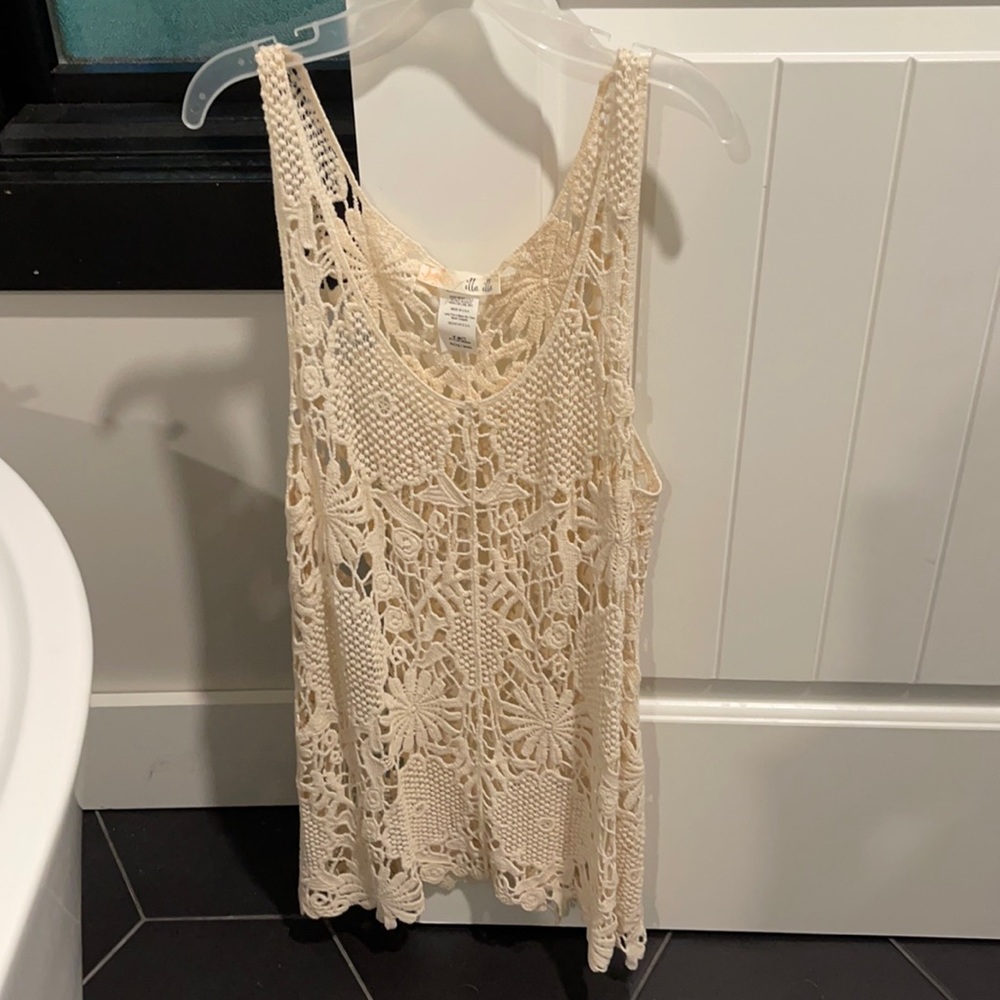 Boutique crocheted ivory tank